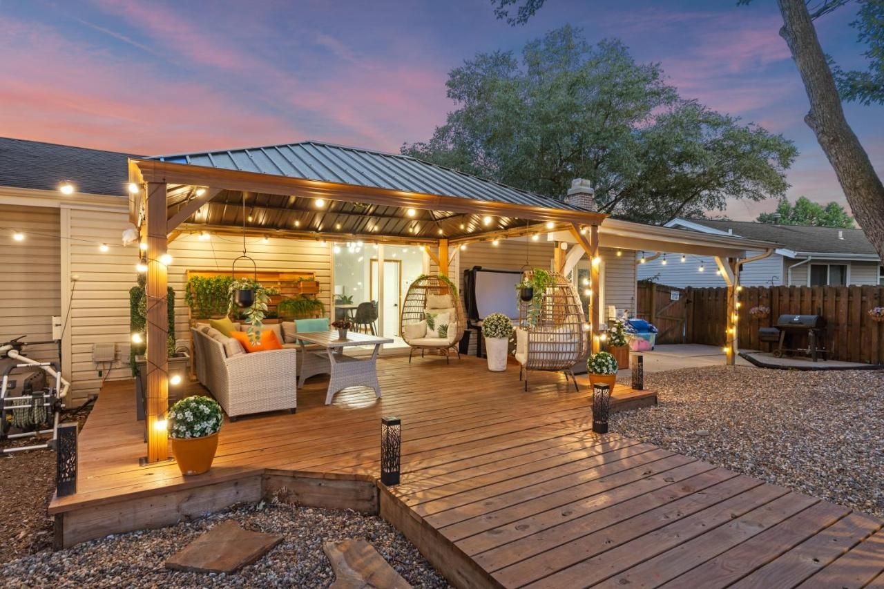 T Luxury Pool, Hot-tub, PickleBall, Arcade&Theater