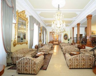 Grand Hotel Excelsior - Chianciano Terme - Vestíbul