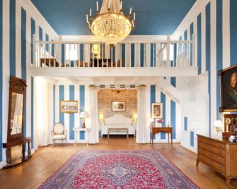 Schloss Hertefeld & Hertefeldhof - Weeze