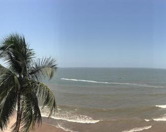 فندق سيتيزين - مومباي - شاطئ