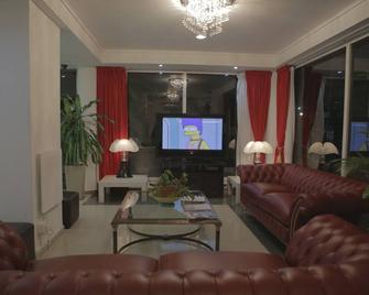 Pampa Plaza Hotel - Buenos Aires - Living room