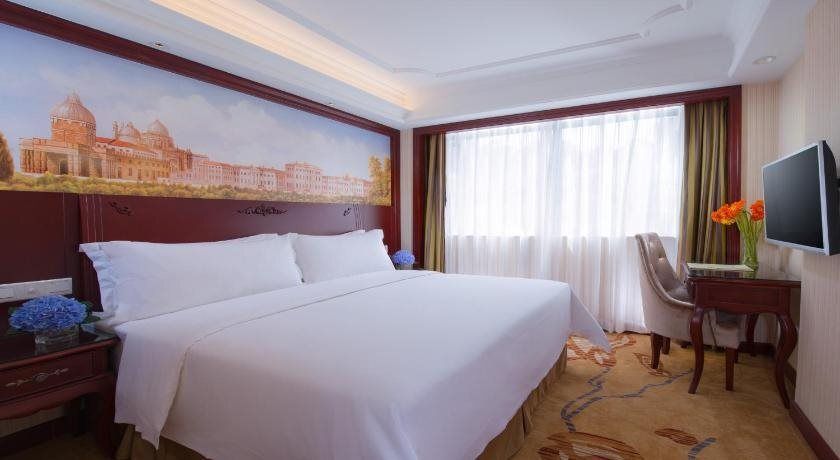 Vienna Hotel Dongguan Gaobu thumbnail 3