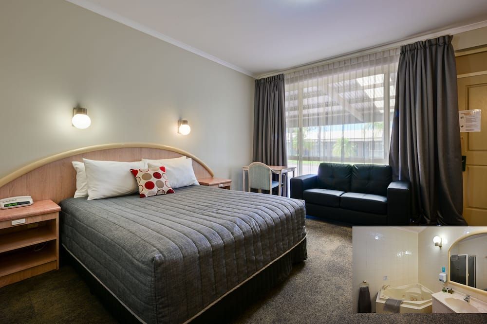 Westland Hotel Motel