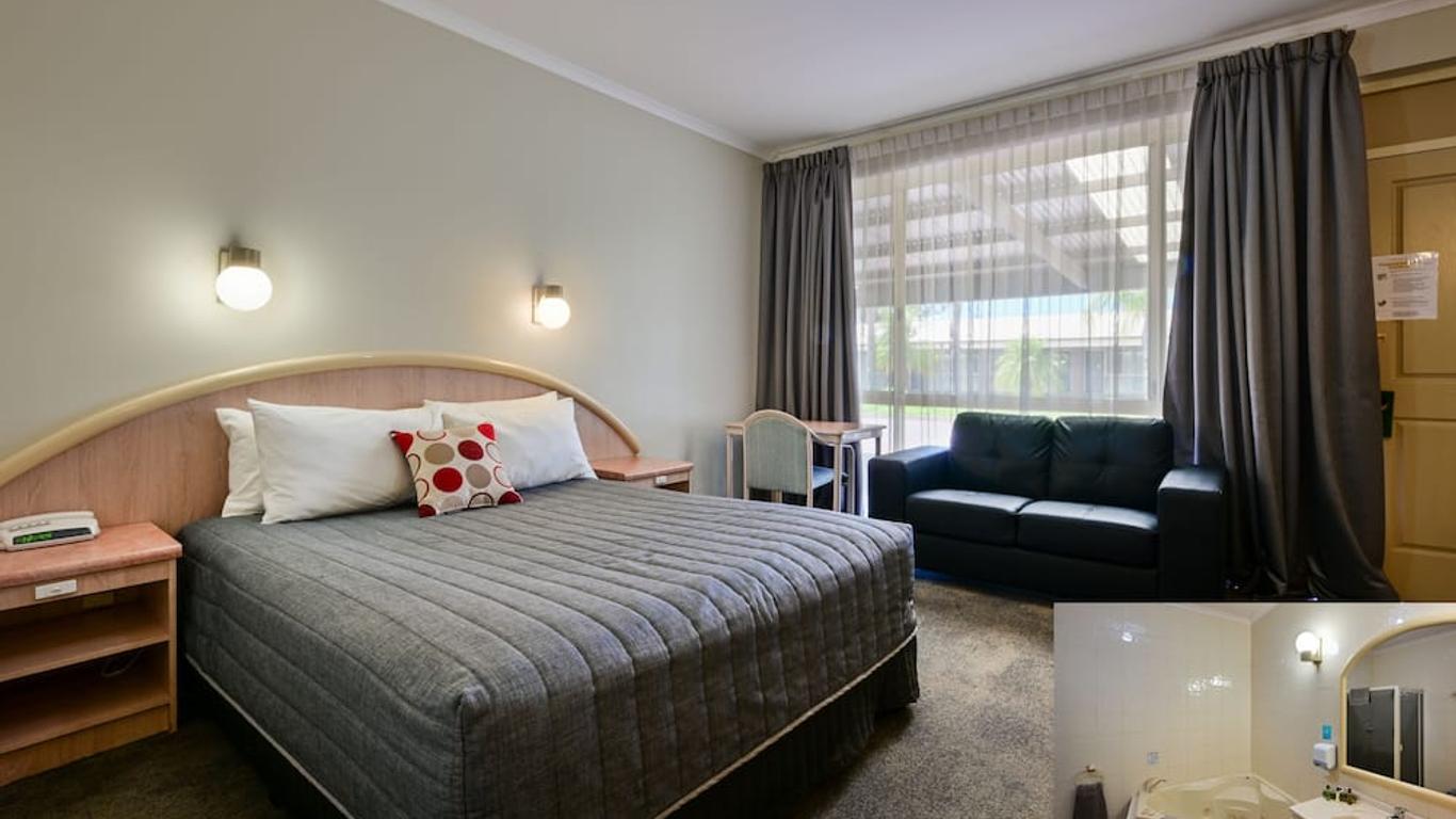 Westland Hotel Motel