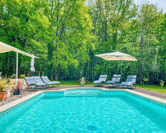 Pet Friendly Home in Tremolat - Tremolat - Piscina