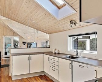 Luxury Retreat in Hornbaek - By Traum Ferienwohnungen - Hornbæk - Kitchen