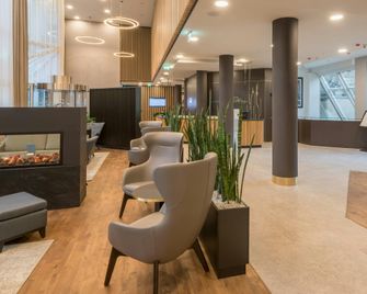 Hilton Garden Inn Frankfurt City Centre - Frankfurt am Main - Lobby