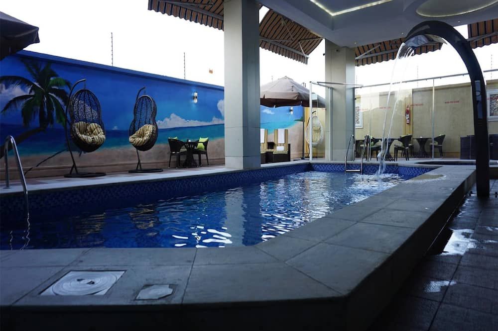 Pearlwort Hotel and Suites