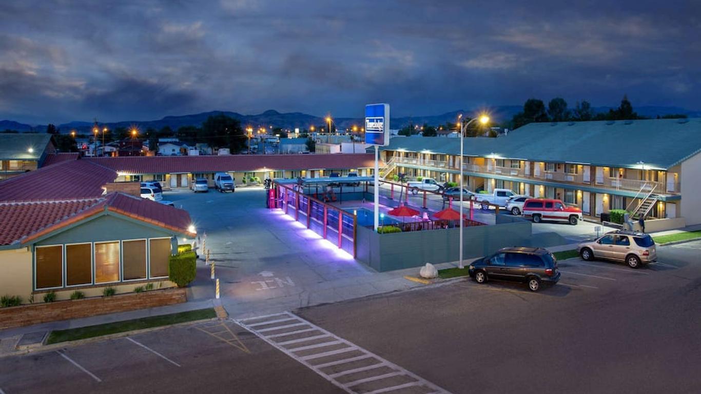 ترافلودج باي ويندام هوثورن