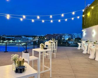 Ribera de Triana Hotel - סביליה (ספרד) - מרפסת