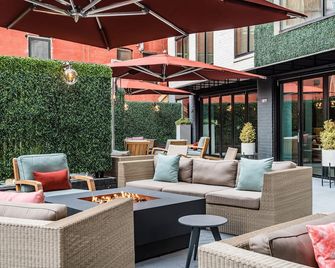 Avenue Suites - Washington, D.C. - Innenhof