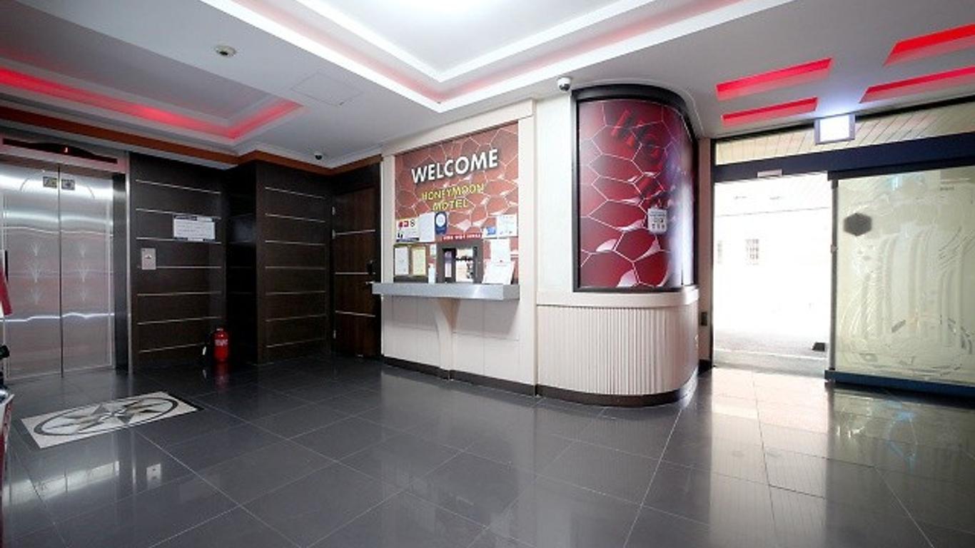 Daegu Dongseong-ro Honeymoon