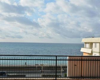 Hotel Valentino - Lavagna - Balkong