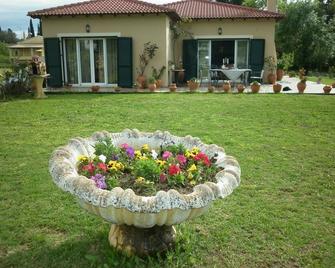 Helen's family home - Gouvia - Terasa