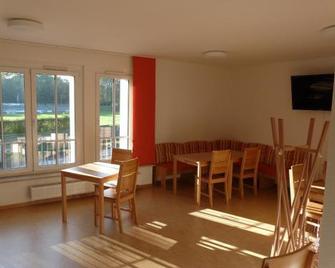 Sport Tourist Hostel Weißenfels - Weißenfels - Restaurant
