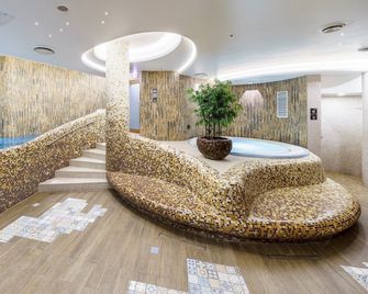 Wellton Riga Hotel & Spa - Riga