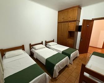 Hotel Santa Catarina - Três Lagoas - Ložnice