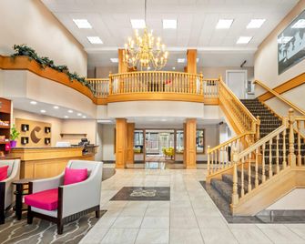 Comfort Suites Clackamas - Clackamas - Lobby