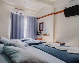 Hotel Sao Charbel - Ubatuba - Schlafzimmer