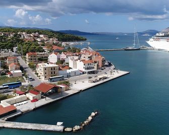 Rouchotas Apartments - Argostoli - Widok na zewnątrz