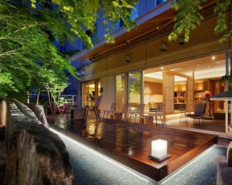 فندق نيوا توكيو - طوكيو - شرفة مرصوفة