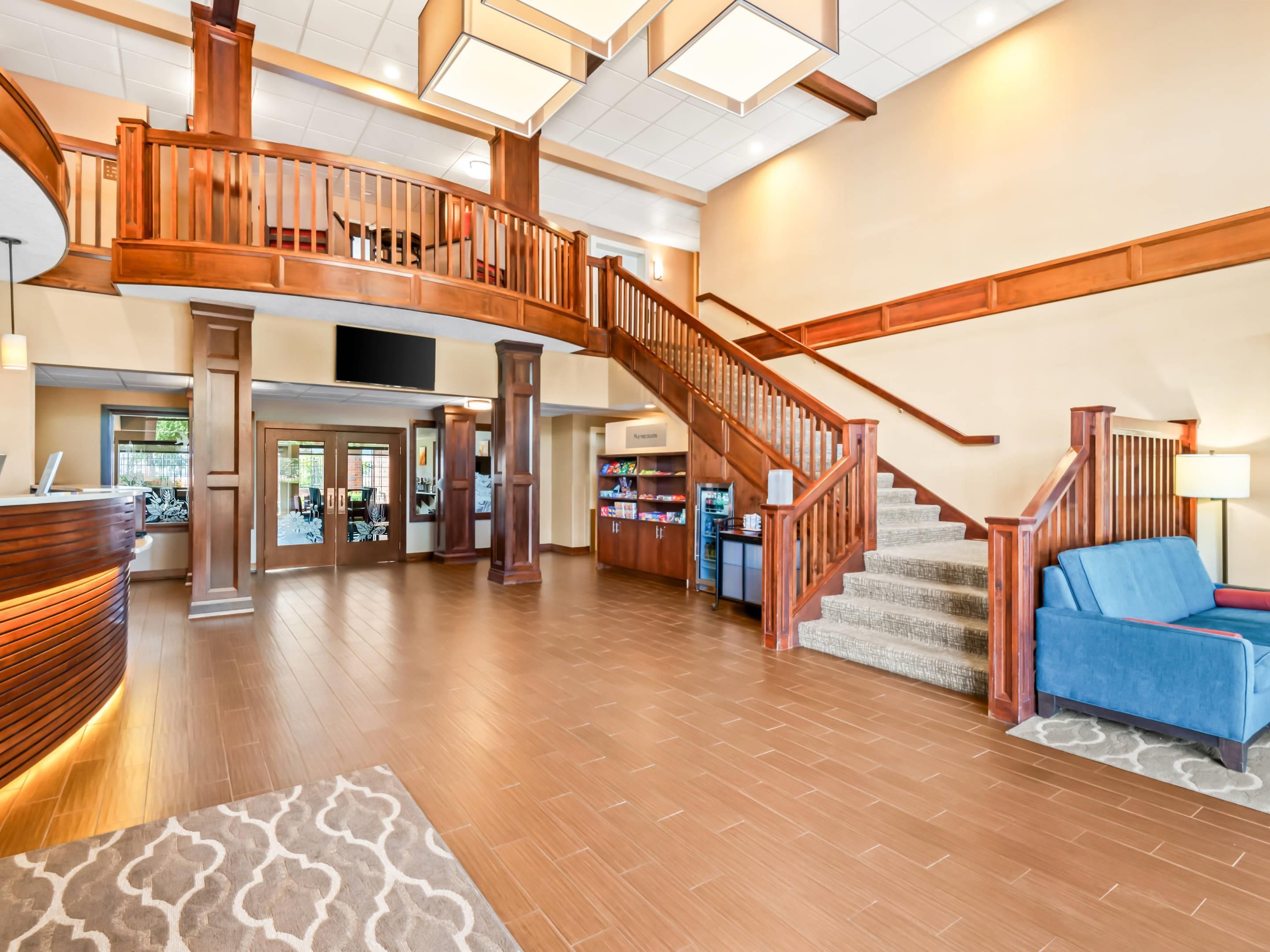Comfort Suites Linn County Fairground and Expo - Albany - Lobby
