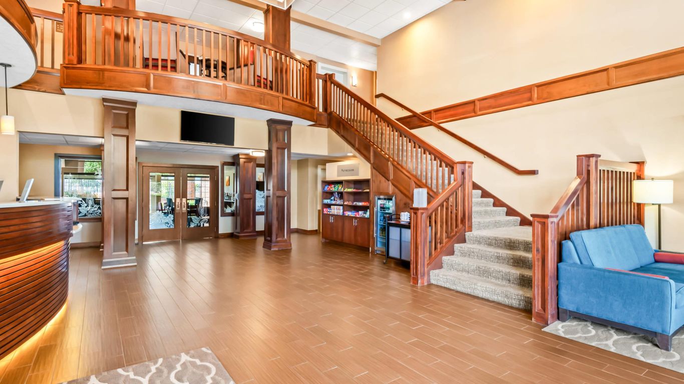 Comfort Suites Linn County Fairground and Expo