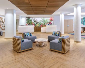 Outrigger Waikiki Paradise Hotel - Honolulu - Lobby