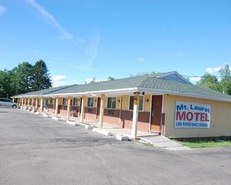 Mount Laurel Motel - Hazleton - Building