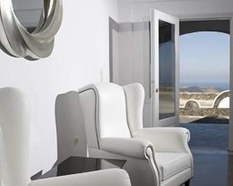 Philippion Boutique Hotel - Thera - Living room