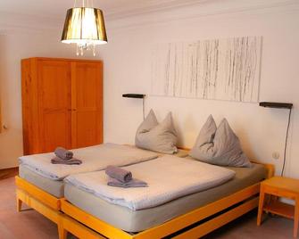 Holiday apartment Ybbsitz for 1 - 3 persons with 1 bedroom - Holiday apartment - Ybbsitz - Habitación