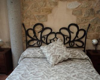 Apartamentos Alameda - Sigüenza - Sypialnia