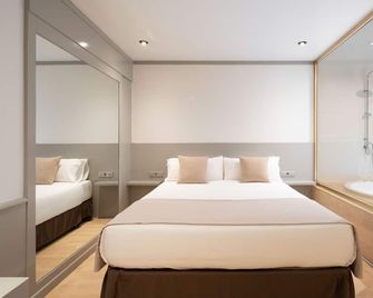 Hotel Punt 14 Barcelona Gavà Mar - Castelldefels - Bedroom
