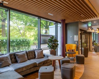 Premier Inn Göttingen Hotel - Göttingen - Lobby