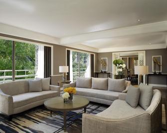 Mövenpick Bdms Wellness Resort Bangkok - Bangkok - Living room