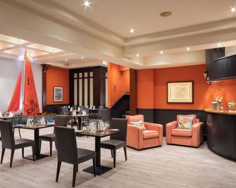 The Mariner, Westport - Westport