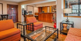 SureStay Plus Hotel by Best Western Jackson - Jackson - Lobby