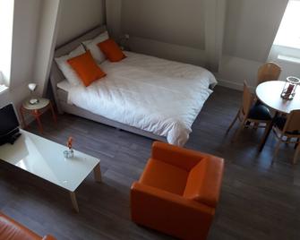 Bed And Breakfast Bij De Sassenpoort - Zwolle - Bedroom