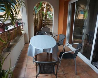 T2 with terrace and garden - Anglet - Innenhof