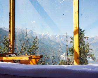 Cove The Glass House - Manali - Lobby