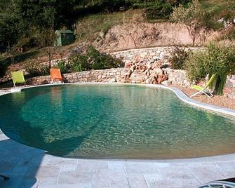 La roque - Figanières - Piscina