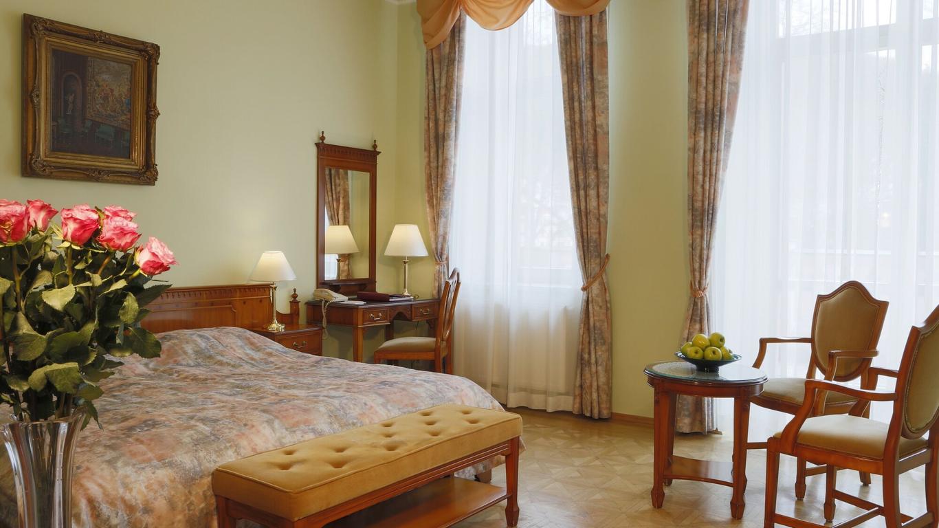 Bristol Kralovska Vila