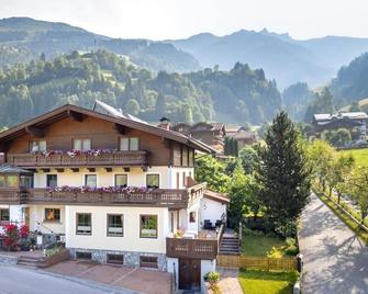 Double room Ladininger - am mühlbach - just be - דורפגשטין - בניין