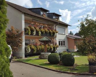 Ferienwohnung-Zeller - Tengen - Building
