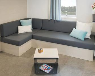 Camping Site De Gorge Vent - Fréjus - Pokój dzienny