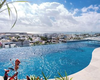 Town Tower by Casago - Playa del Carmen - Pool