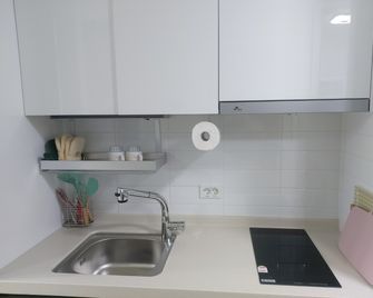 Guri 365 Stay - Guri - Cocina