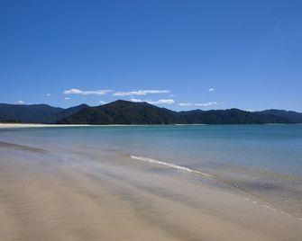 Awaroa Lodge - Awaroa Bay - Playa