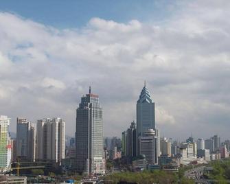 Hoi Tak Hotel International - Ürümqi