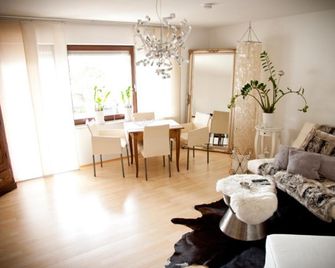 Casa Sofia - Friedrichshafen - Essbereich